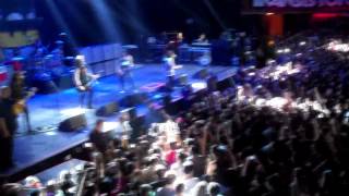 Slash feat. Myles Kennedy - The Dissident [en vivo Chile 2015]