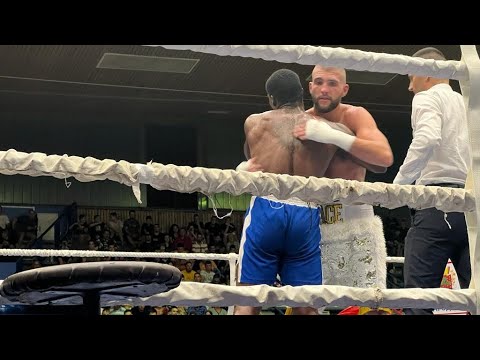 Veljko Raznatovic NOKAUTIRAO Edvina Moskera u 4 rundi u JAGODINI!