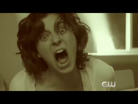 Crazy Ex-Girlfriend | What a Rush to be a Bride (Latin Spanish Dub)