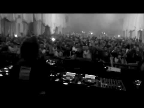 Charlotte de Witte playing Sebastian Groth - Snow Leopard (Gary Burrows Remix) [Eclipse Recordings]