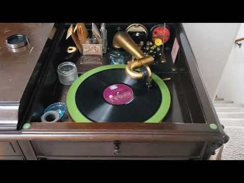 Henry's Made A Lady Out Of Lizzie (1928) - Hal Swain's Cafe Royal Band - Regal G 9163