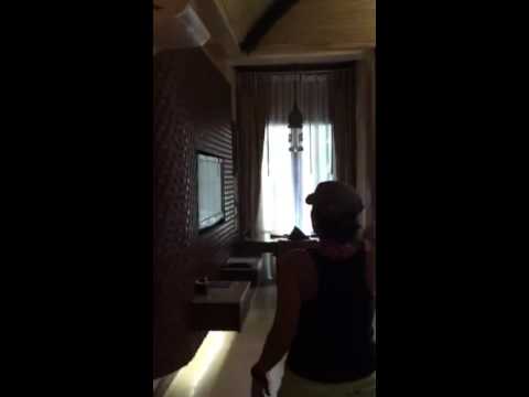 Baray Villa room 206 Video