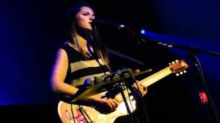 KT Tunstall - SOLO NEW SONG - Uummannaq Song - Vancouver 05.06.11(1).mp4