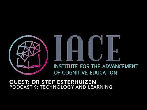 Powerful Podcast 9: Dr Stef Esterhuizen (Play-based learning and the risk of Technology)
