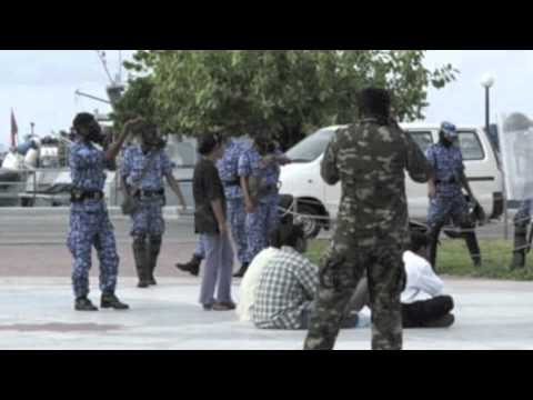 kandaa kandaa Bangalheees ( Aug 12 / 13 ) - Different medicine album Dinba music