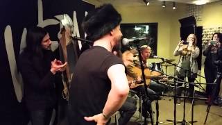 Midnight Black acoustic by The Temperance Movement