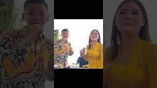 Download lagu duet nella kharisma dan dory harsa memori berkasih terbaru mp3