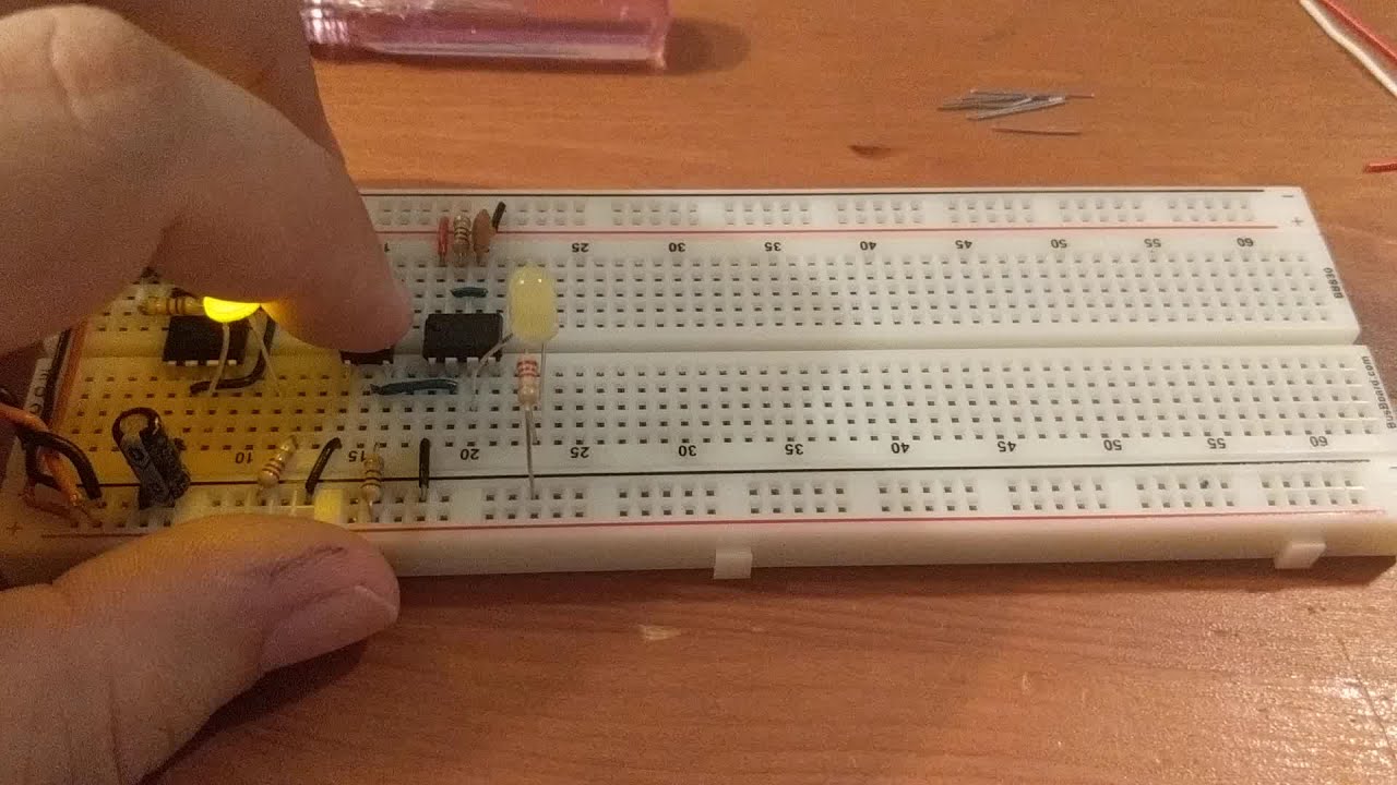 Breadboard Computer: Manual Clock