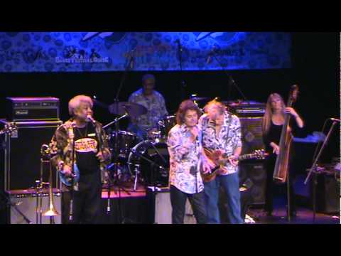 Elvin Bishop with Mickey Thomas, Fooled Around Fell In Love, LRBC 10 27 2011