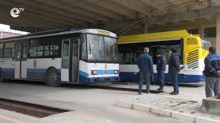 Задържаха мъж, счупил с камък стъклото на тролейбус в Хасково