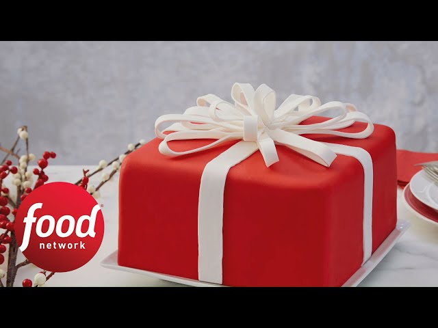 Take a Bow Cake | Holiday Baking Championship | Food Network