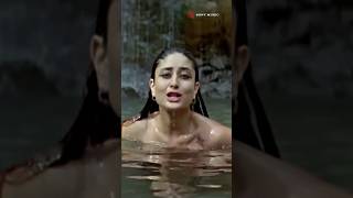Download lagu Aakash Hai Koi Prem Kavi... Heartfelt vibes always! 💫 #sansanana #kareenakapoorkhan #alkayagnik mp3