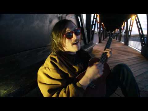 Cucumber and the Suntans - Bad to Me by John Lennon