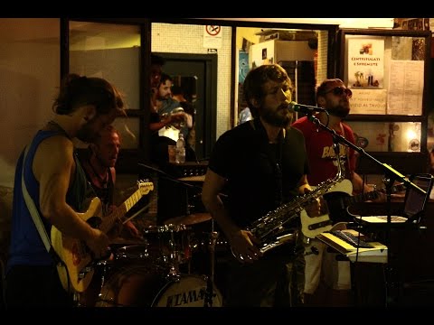 The Onironauts @ Il Barroccio - "Jolie Coquine" [omaggio ai Caravan Palace]
