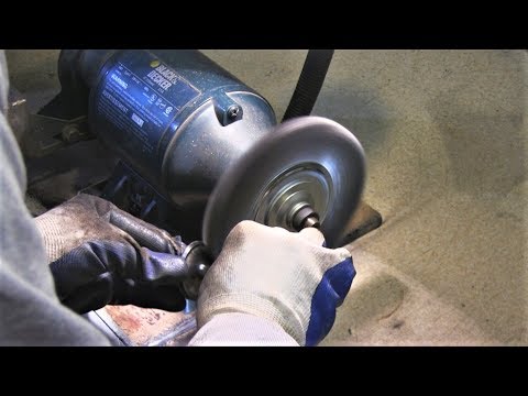 Mopar 440 Engine Build Part 7 - Cleaning Valves From Cylinder Heads