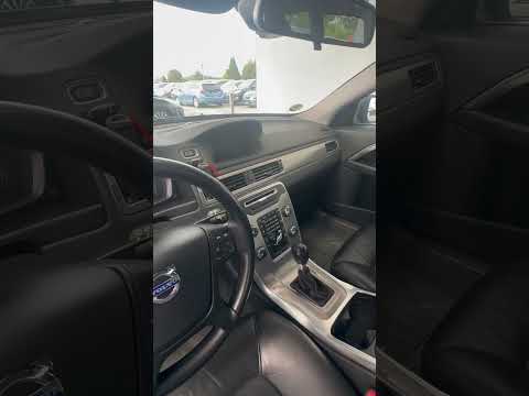 фото volvo v70 iii рестайлинг 0