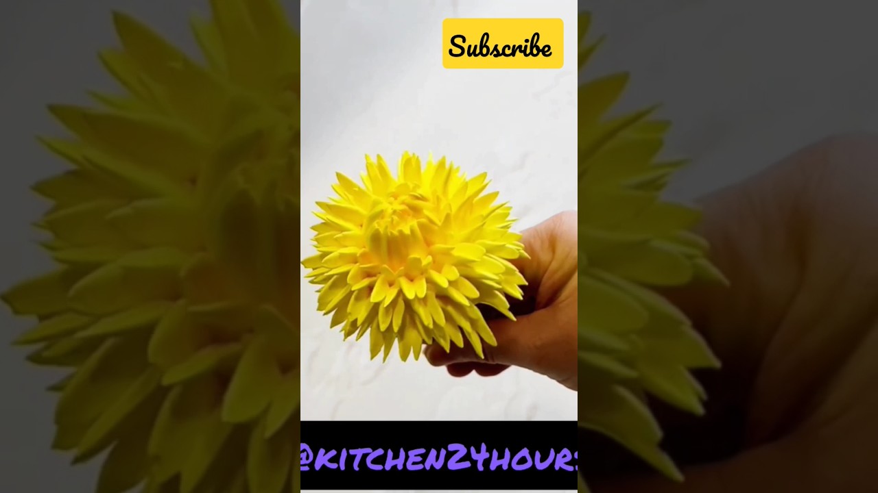 let's make sunflower from cream || #flowers #cake #ytshorts #shortsfeed #shorts #cakeflower
