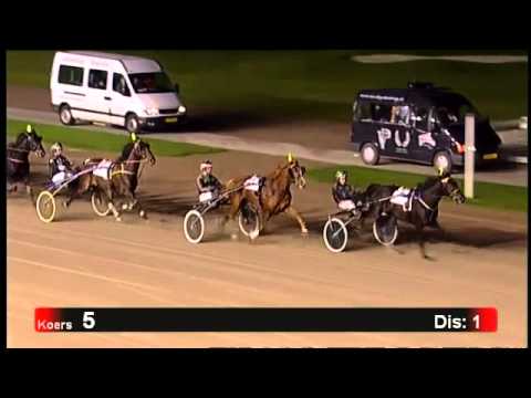 Victoria Park Wolvega 27-10-2012 koers 5 NISARO - A. BAKKER