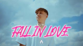 Kadr z teledysku Fall in love tekst piosenki Kumi
