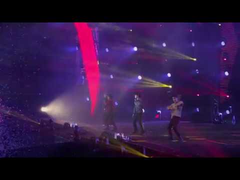 WINNER 위너 - Really Really (릴리릴리) HallyuPopFest Singapore 2019 190525