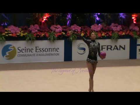 Michelle SANCHEZ (VEN) ball - 2013 Corbeil AA