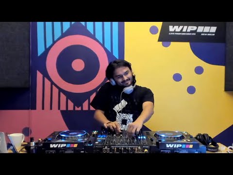 M168 015 - Dam Square [03-07-2020]