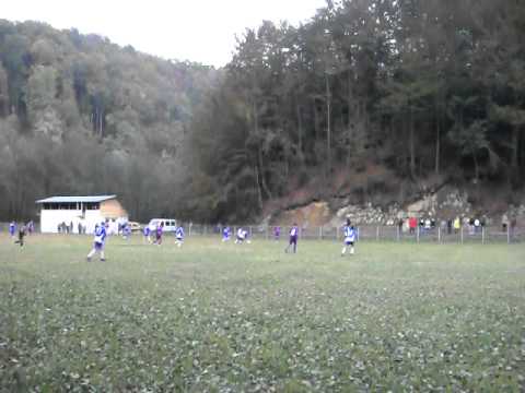 SECVENTE FILMATE DIN PARTIDA SEMENICUL VALIUG - MINERUL ANINA 3 - 1 ( 2 - 0 ) part. 2