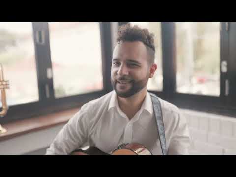 Event Entertainers presents Dom Diaz - Cover of Levitating