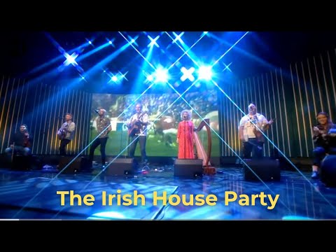 The Irish House Party perform Rattlin Bog on Up for the Match