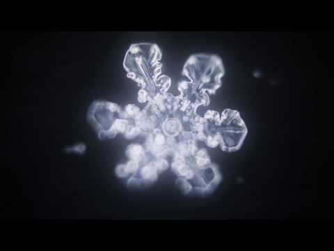 Как се раждат снежинките?