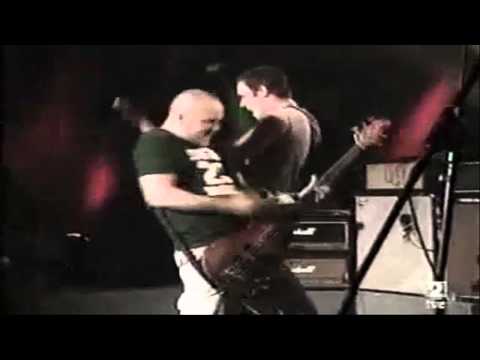Raised Fist - Breaking Me Up (Live at TVE Radio3 2002)