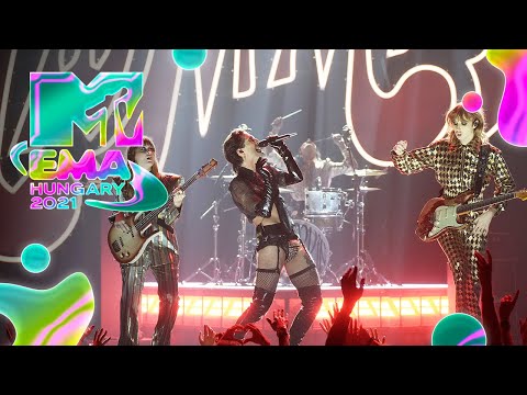 Måneskin 'MAMMAMIA' Live | MTV EMA 2021