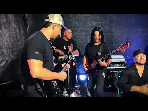 Ni de aquí a la esquina (Live) - Jhonky romero