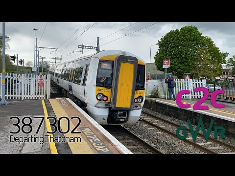 Class 387 302 departing Thatcham