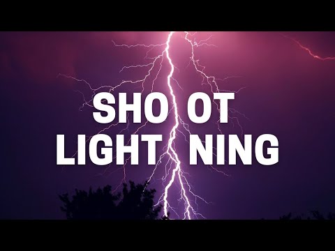 Capture Lightning Photos With Olympus LIVE COMPOSITE