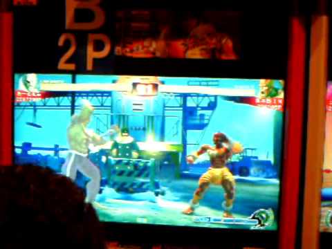 Reno/Sabin/Azrael (HO/CH/DH) vs R.F. (Sagat) @ A-Cho SF4 3v3 9/19/09