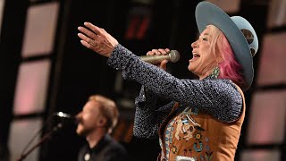 Tanya Tucker - The Wheels of Laredo (Live at Farm Aid 2019)