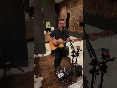 Live Loop Acoustic Covers Saturday in Napa!