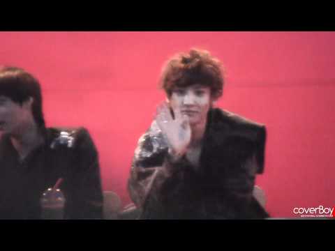 120430 EXO-K fansign fancam - Chanyeol ♥ to fans