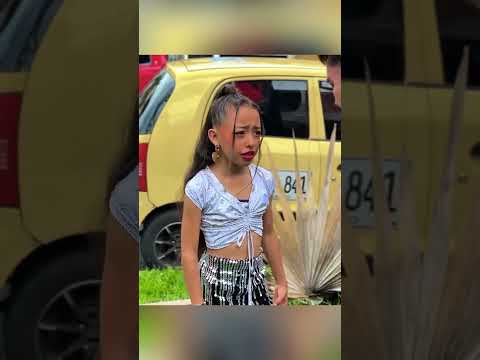 Tra trucco e lacrime: la verità di una bambina 💔.#shorts #viral