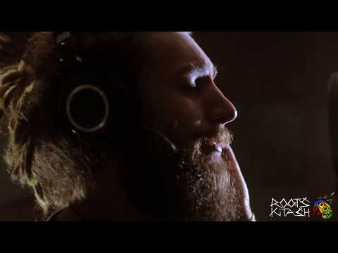 Marcus Gad - Ova The Mountain(Rasta nuh Gangsta Riddim)