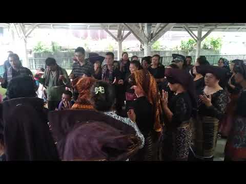 acara peradatan bayang tegun anak beru