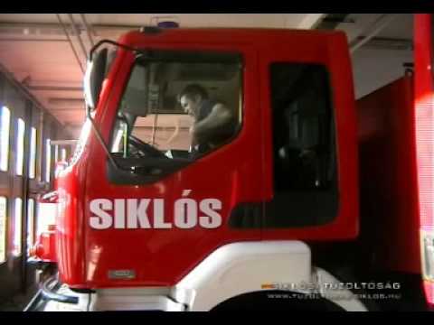 Tűzoltók riasztása, vonulás Siklóson