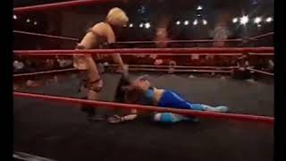 Download lagu Venus vs Misty Blu 2 mp3