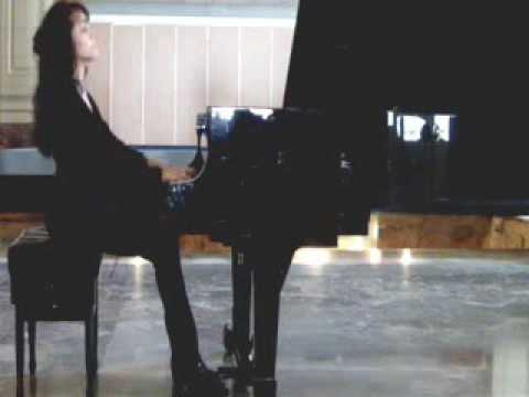 Preludio y Fuga XIII J.S.Bach- Interprete Lisandra Rodriguez(LISA SAROVA)