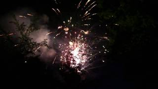 preview picture of video 'Bemus Point, NY Fireworks - July 4th, 2010 - HD'