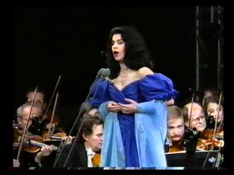 Angela Gheorghiu/Placido Domingo - Otello - Gia nella notte densa - Prague 1994