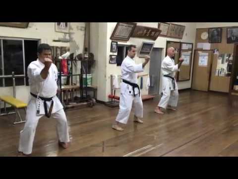 Kata Naihanchi Shodan (Kyudokan) Okinawa, Japan