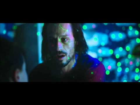 VELOCE COME IL VENTO -  Clip dal film - Loris si butta dalla finestra