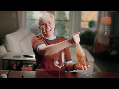 Your Guide To Non-Alcoholic Wines (Dry January Edition)